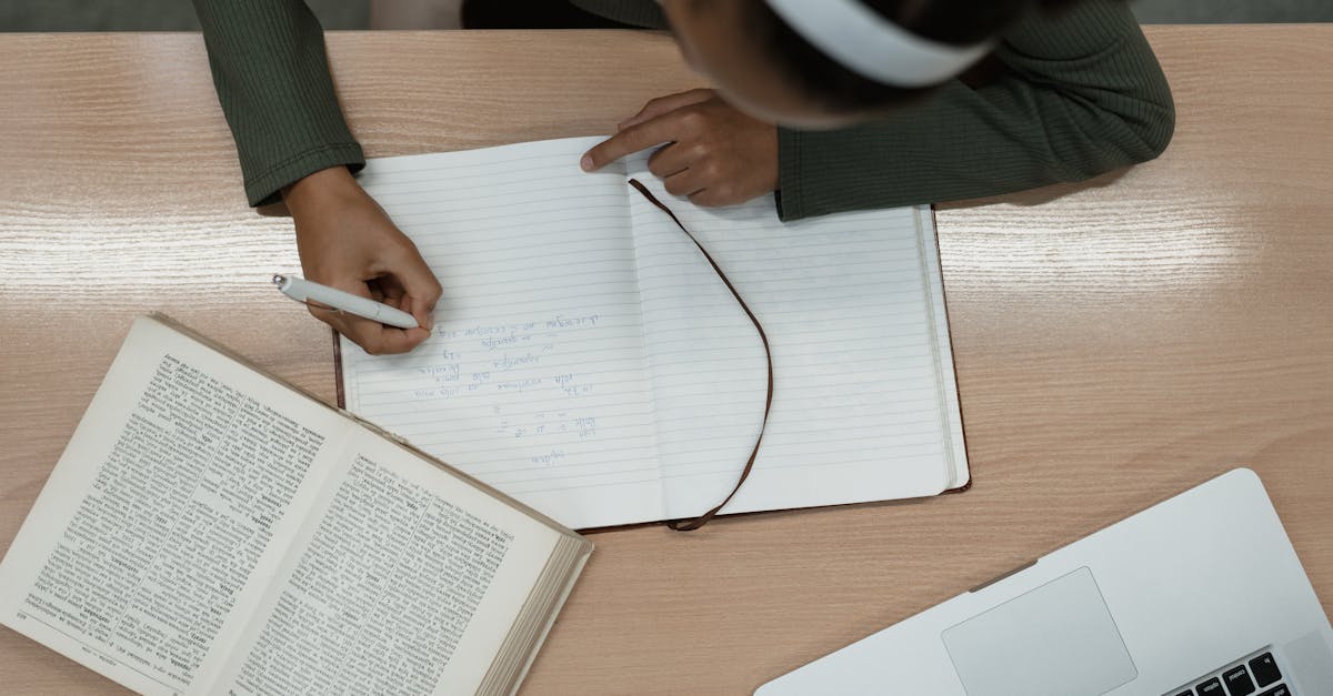 10 Easiest Languages to Learn for Absolute Beginners